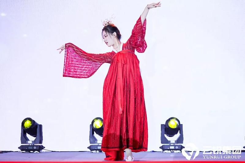 9-舞蹈《知否、知否》 .jpg